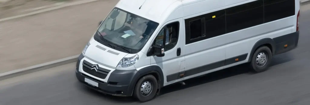 noleggio minibus con conducente bari